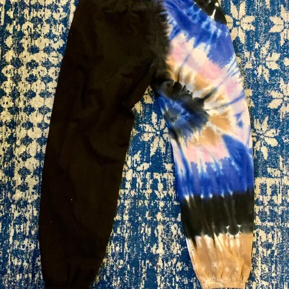 Electric & Rose Tie-dye Sweatpants (L) - Picture 4 of 5
